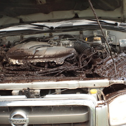 20.05.2012 - Car stuck in mud at Aegviidu